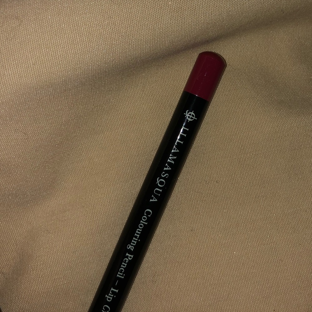 Illamasqua lip pencil - Lust - Picture 3 of 4